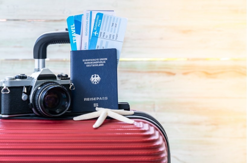 How does this benefit shape your travel smart?