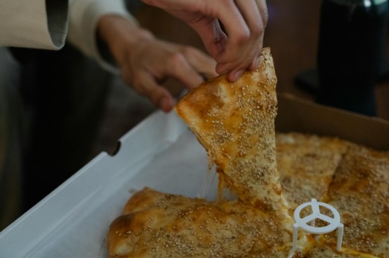 How Are Multi-unit Pizza Franchises Transforming Oakland’s Fast-growing Dining Market