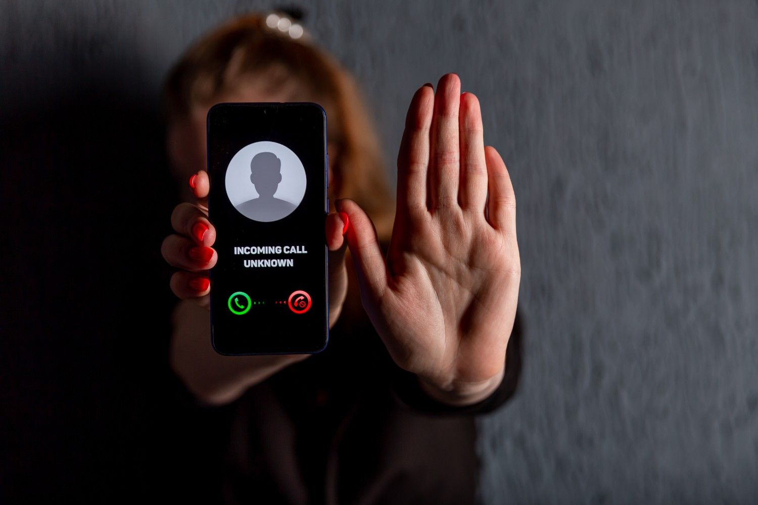 Quick Comparison Scam Call vs. Legitimate Call